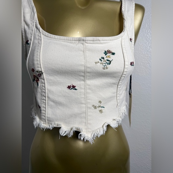 (ban jara) Elegant Cream Floral Crop Top S - Picture 2 of 5